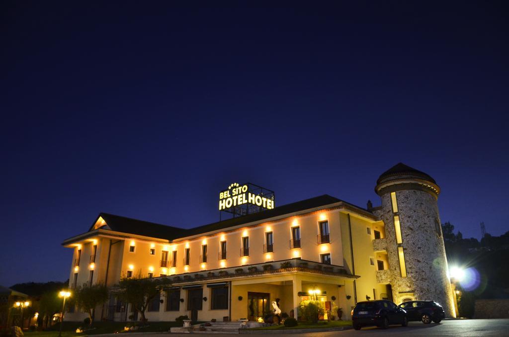 Bel Sito Hotel Due Torri Manocalzati Exterior photo