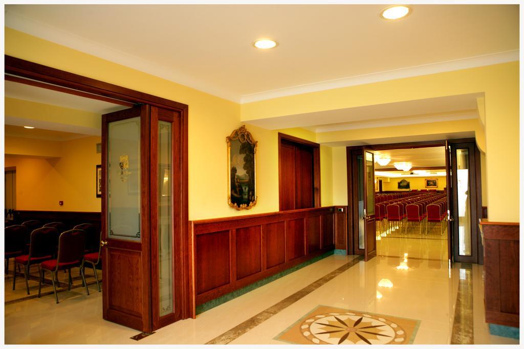Bel Sito Hotel Due Torri Manocalzati Exterior photo